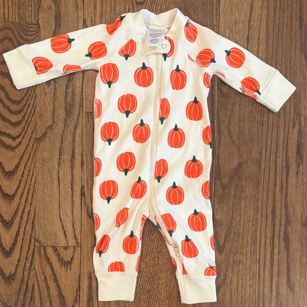 Hanna Andersson Pumpkin Sleeper 3-6m